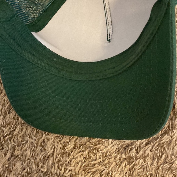 Cabelas hat set - Picture 6 of 7